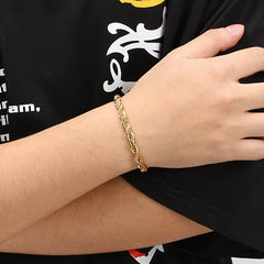 Collar Sagrado Corazón de Jesús  con baño en oro de 18K +( Regalo cadena + pulsera ) 3x1